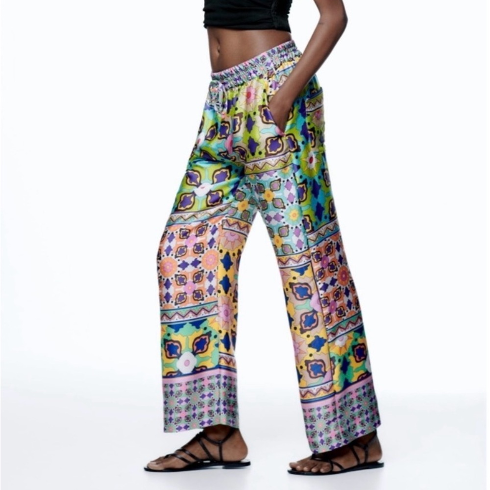 Zara Multicolor Wide-Leg Printed Palazzo Pants